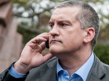 Крымчан снова кинули. Аксенов просит Россию вывести крымские сети из роуминга