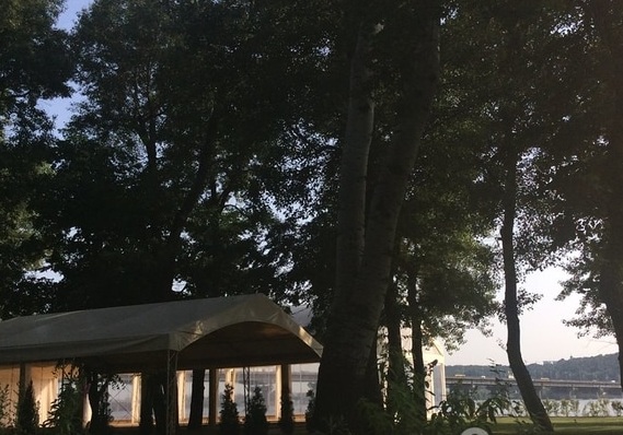 Экстремальный отдых: киевский Гидропарк наводняют воры и грабители