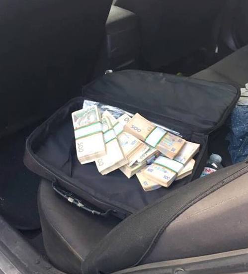 Керівника Інституту сільського господарства піймали на хабарі у півмільйона гривень. ФОТО