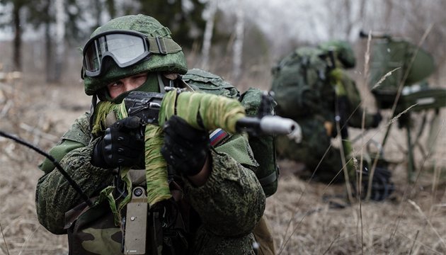 Біля кордону з Україною Росія зібрала 100-тисячне угруповання – Лисенко