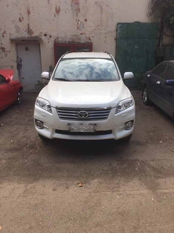 Спецоперация в Одессе: полиция нашла элитные авто, которые числились угоне