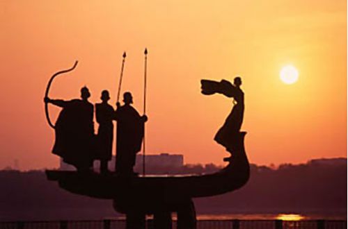 В Киеве образовались «женские» и «мужские» районы. ИНФОГРАИФКА