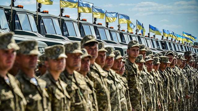 ВСУ настаивает на принудительном введении военного положения