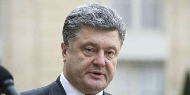 Порошенко отправится на похороны Каримова