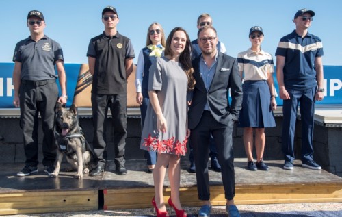 Несколько вопросов по поводу новой формы для таможенников