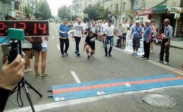 Мэр Житомира после финиша на полумарафоне попал в больницу