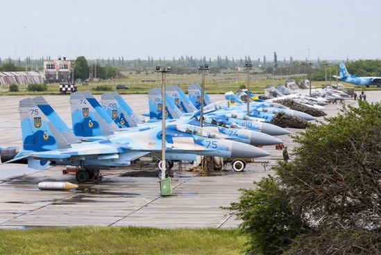 Почему вояк Путина до сих пор пускают на украинские военные объекты