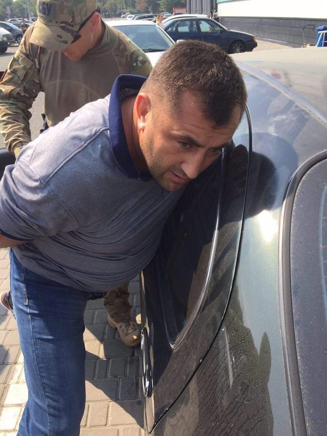 «Будочный» коррупционер из мэрии Одессы второй раз попался на взятке