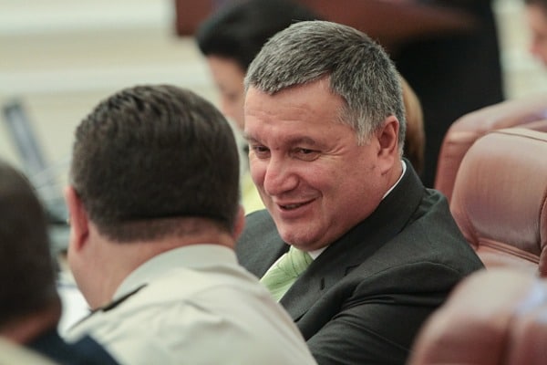 "Не свой человек": у Порошенко приготовили замену Авакову - СМИ