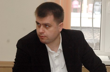 Сумского губернатора Клочко нужно гнать из области поганой метлой