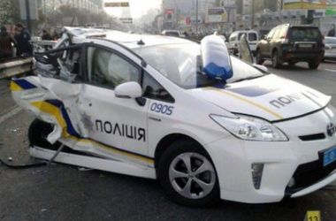 Более половины авто киевских патрульных побывали в ДТП