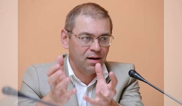Савченко поскаржилась на Пашинського: перетворює оборону в цирк