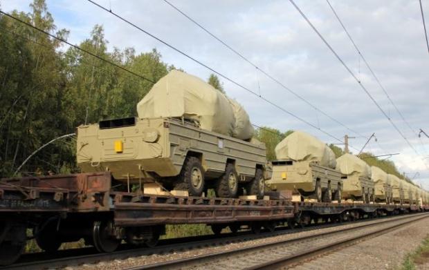 ОБСЄ "ткнули носом": Українська розвідка доповіла про скупчення військової техніки росіян поблизу Донецька