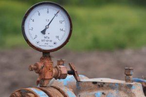 Пять самых крупных месторождений "Укргаздобычи" могут "отогнать" под СРП Ахметову