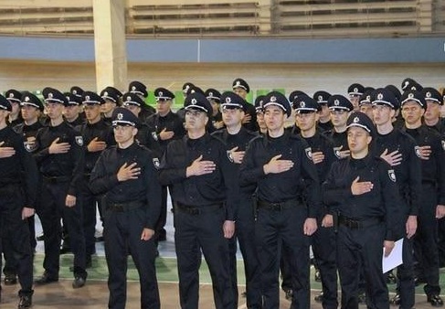 Сектор полиции у нас вдвое превышает вооруженные силы, — Смешко