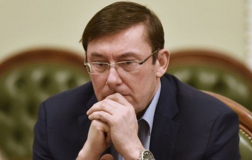 Луценко: Поліцейським потрібно дати більше можливостей для захисту життя