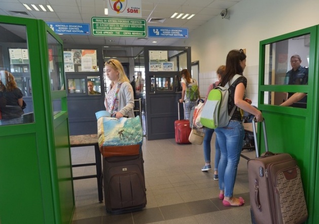 Безвізовий режим: при перетині кордону будуть певні вимоги