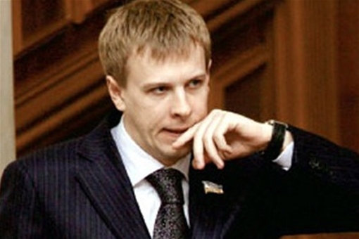 "Всьо будєт Макєєвка" або як Віталій Хомутиннік збудував маєток у Конча-Заспі шляхом самозахвату землі