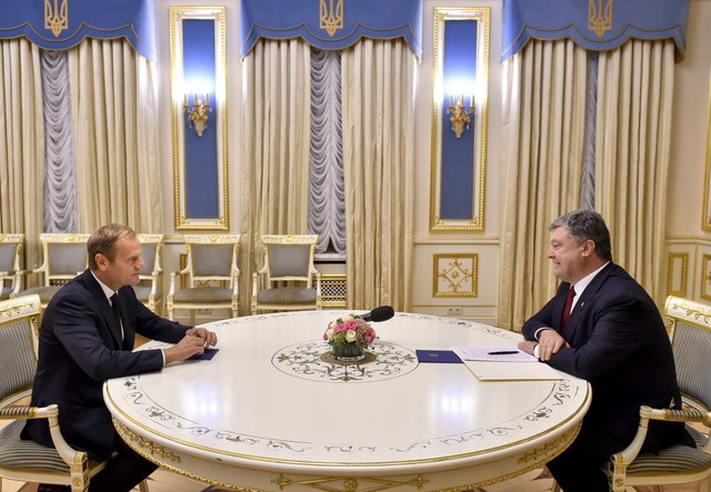 Туск: Евросоюз готов продолжать всестороннюю поддержку Украины