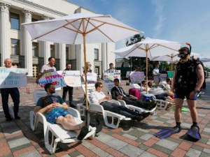 Украина вошла в топ-25 стран с самыми высокими налогами