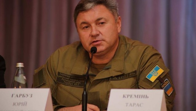 Юрий Гарбуз призвал не отводить войска из Станицы Луганской