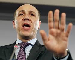 Парубий дал команду «стащить» депутатов