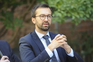 Лещенко объяснил, когда в Украине узаконят однополые браки и легкие наркотики