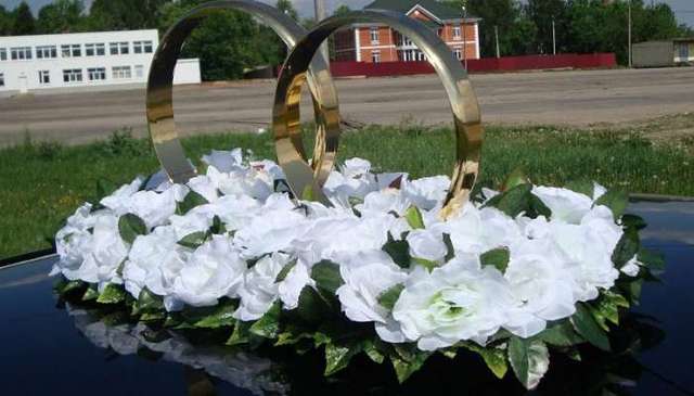 На Закарпатье банда грабителей напала на свадебный кортеж