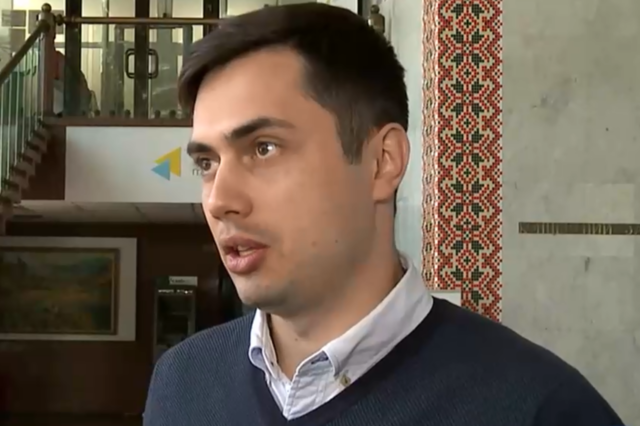 За "нужное" голосование депутатам платят от 10 тыс. долл., - Фирсов