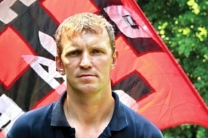 В России объявили в розыск одного из лидеров УНА-УНСО: тот не стал молчать