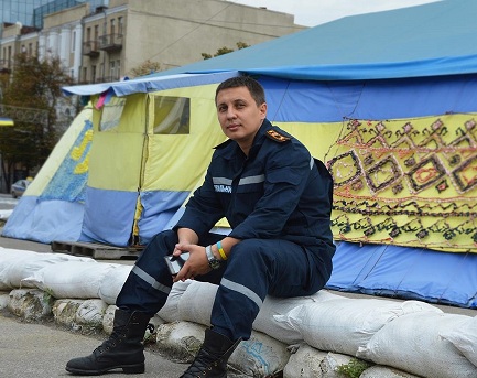 «Форма куплена в секонд-хендах за наши же деньги», — харьковский спасатель