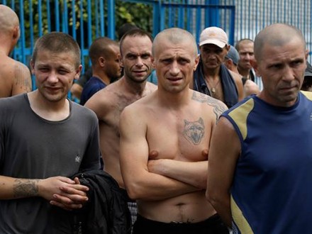 Аваков прокоментував запропоновані урядом зміни до "закону Савченко"