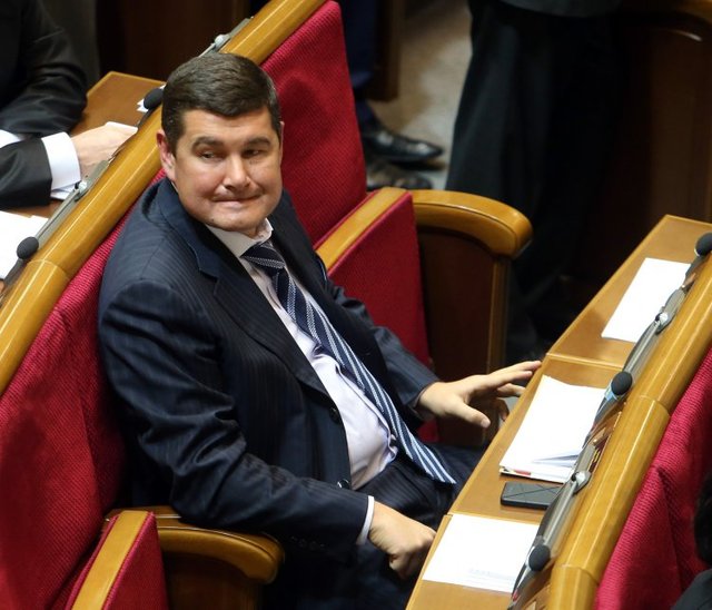 Вся проблема Онищенко: он сильно активничал политически