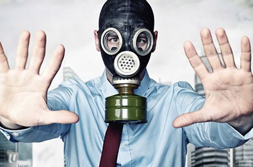 Жительницу Черноморска с четырьмя детьми пытаются поселить в отравленную ртутью квартиру