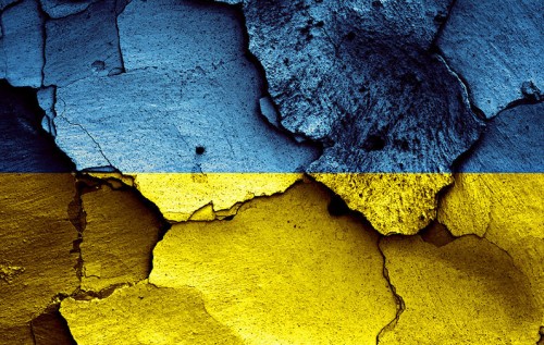 Целью Кремля автоматически становится то, что приобретает для нас хоть малейшую ценность