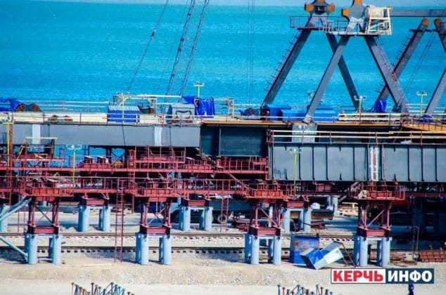 Керченский мост: в сети появились новые фото "стройки века"