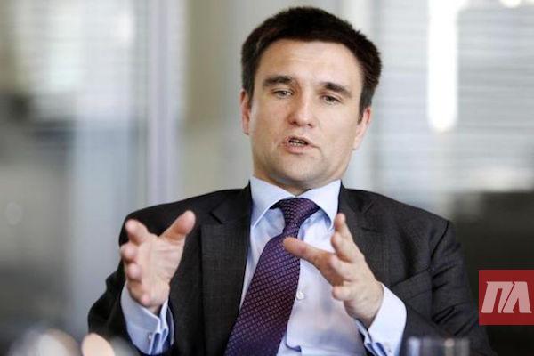 Клімкін заперечив, що за легальне працевлаштування в Ізраїлі порібно заплатити 1000 долларів