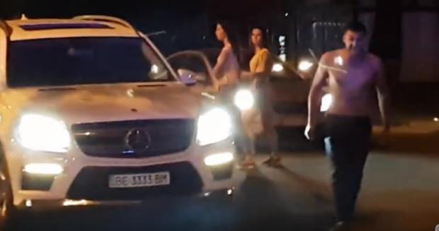 "Це хіба громадянська позиція?": Очевидці дебошу "миколаївських мажорів" відмовляються давати свідчення