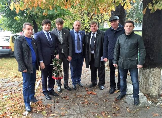 В Одессе меценат-жлоб увековечил своё имя на памятнике павшим воинам