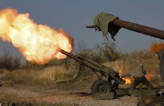 Война на Донбассе: боевики бьют по всем направлениям из 122-мм артиллерии