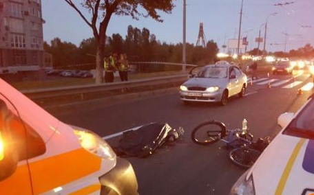 У Києві насмерть збили велосипедиста