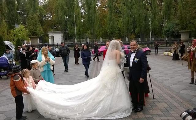 Мэр Глухова Терещенко обвенчался с экс-депутатом Киевсовета