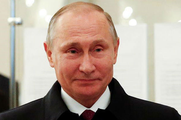 Россией правит психопат с кучей комплексов - низкого роста, низкого происхождения