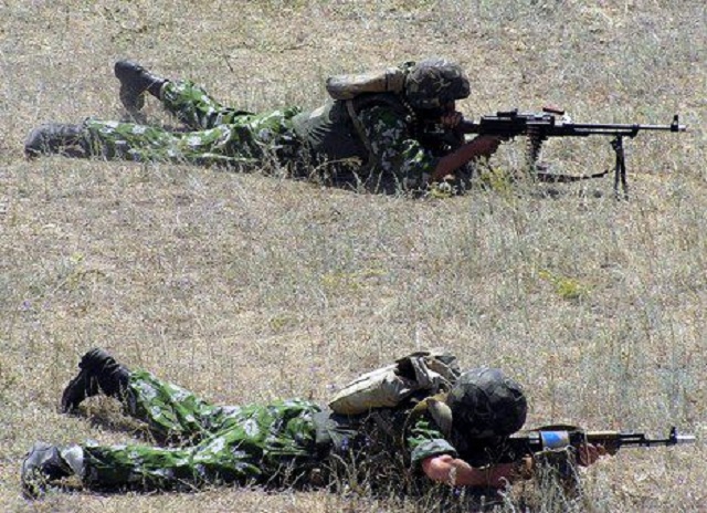 ВР готовится бросить «срочников» на фронт