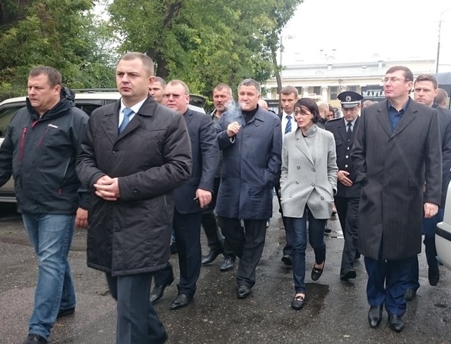 Украина: на пути к криминальному государству