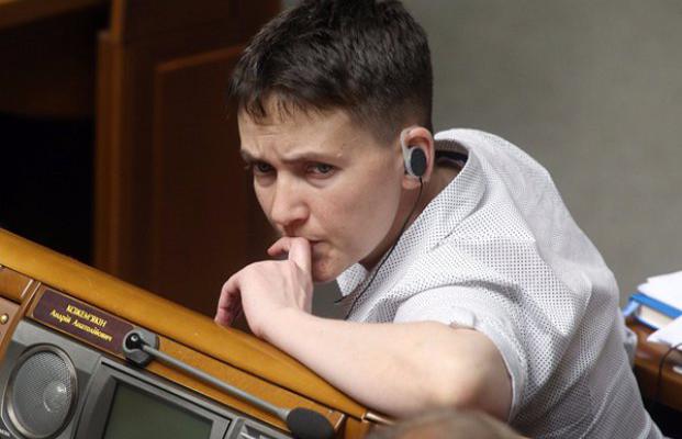 Савченко: "Порошенко должен извиниться перед Януковичем и уступить ему свое кресло"