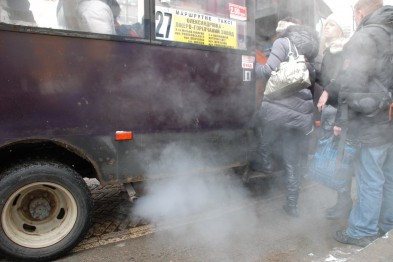 Черниговцы просят убрать с городских маршрутов «скотовозы»