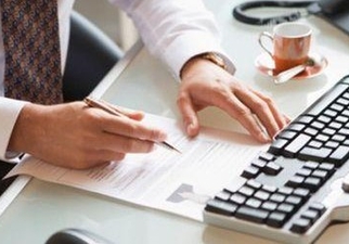 У Раді пропонують зобов’язати членів НАЗК, НКРЕКП, Рахункової палати та громадських активістів-борців з корупцією декларувати своє майно