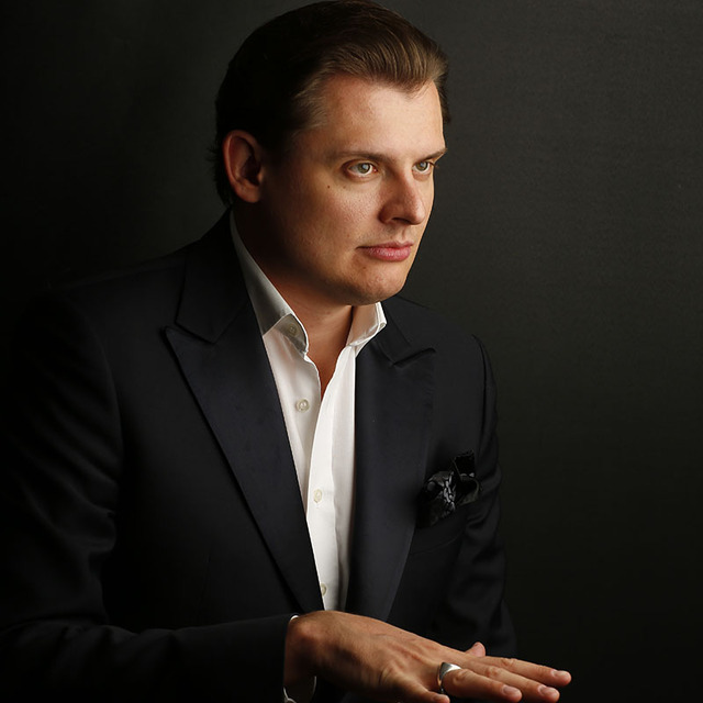 Евгений Понасенков: В Украине происходит такой же бред, как и в России