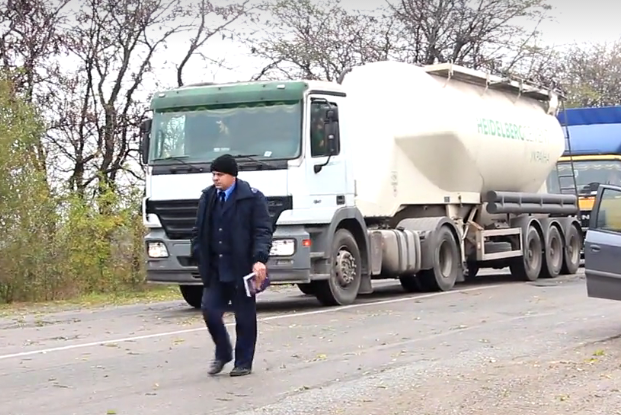 Земельный конфликт на Днепропетровщине: фермер «натравил» прокуратуру на простых людей